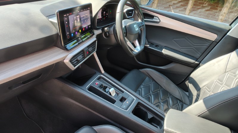 Seat Xcellence Lux For Sale Stockport (1)